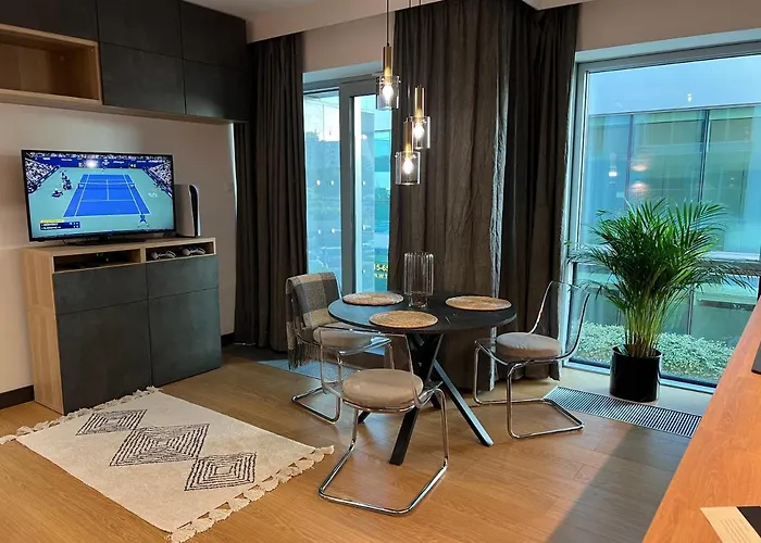Modern Vero Apartments Yacht Park