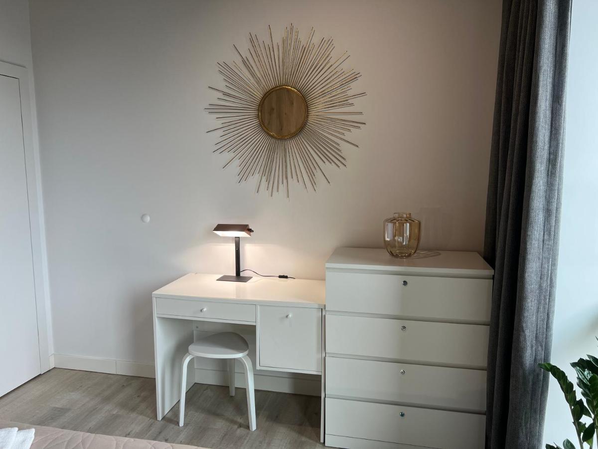 Modern Vero Yacht Park Apartment